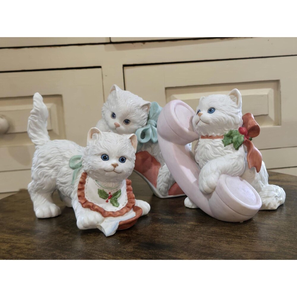 Vintage Enesco White Porcelain Kitten Trio, White Persian Blue Eyes